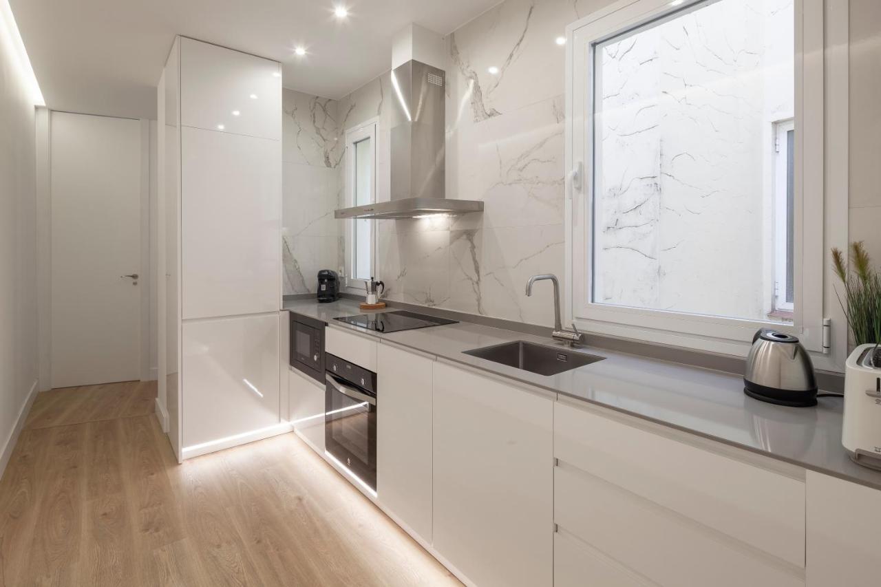 Plaza Espana III Calle Leganitos 2Br 2Bh Madrid Bagian luar foto
